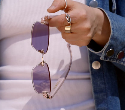 AURA PRISMATIC SMART GLASSES